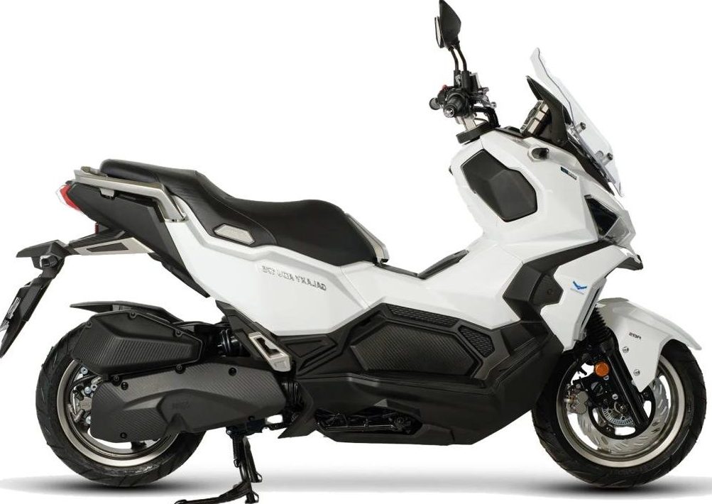 WhatsApp Image 2025-12-08 at 22.42.13